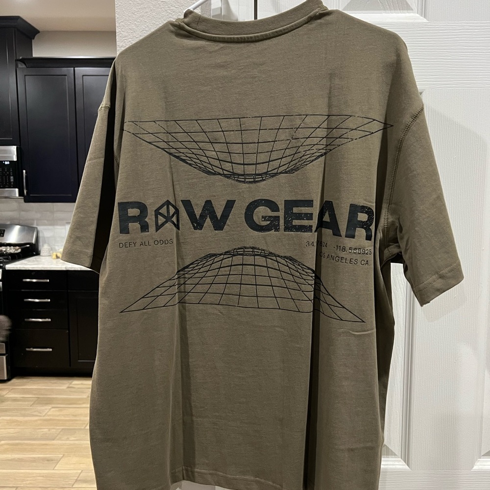 Raw Gear Mens Small NWT